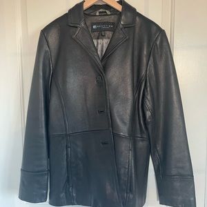 Kenneth Cole traction leather jacket -perfect condition